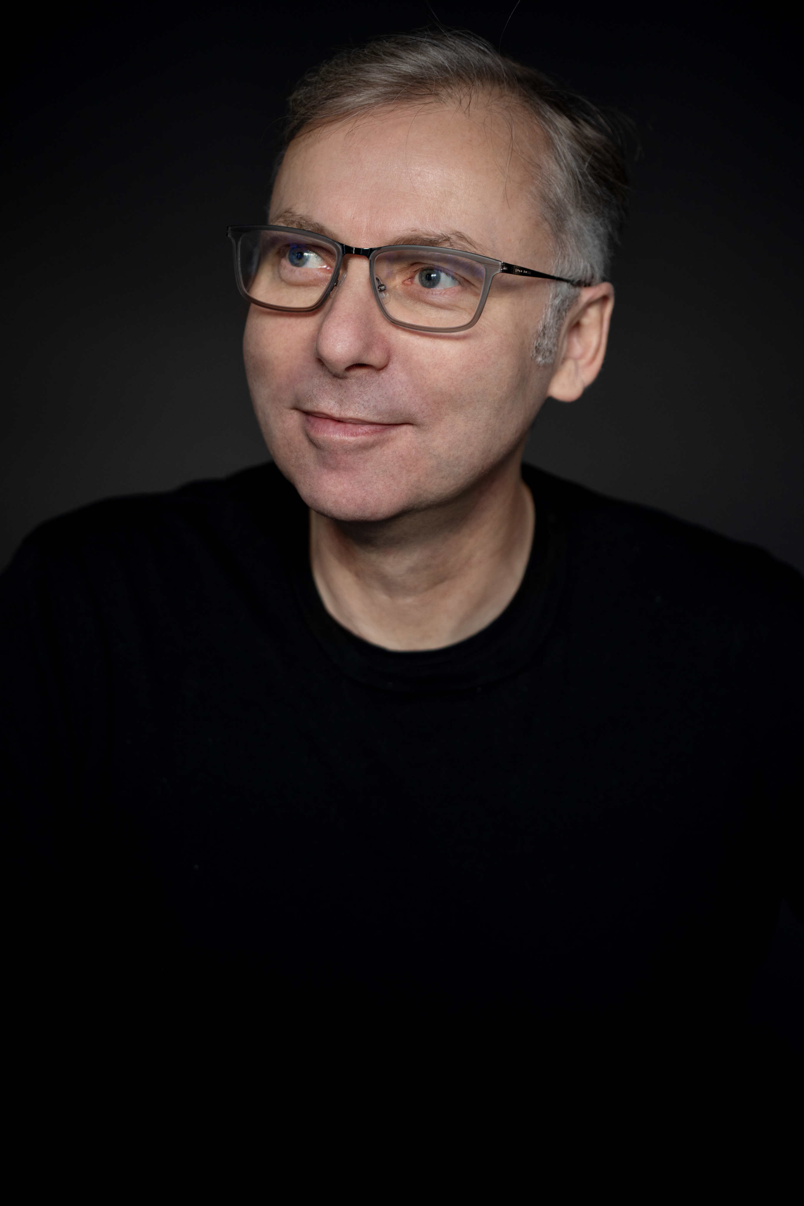 Dr. Oliver Schillings